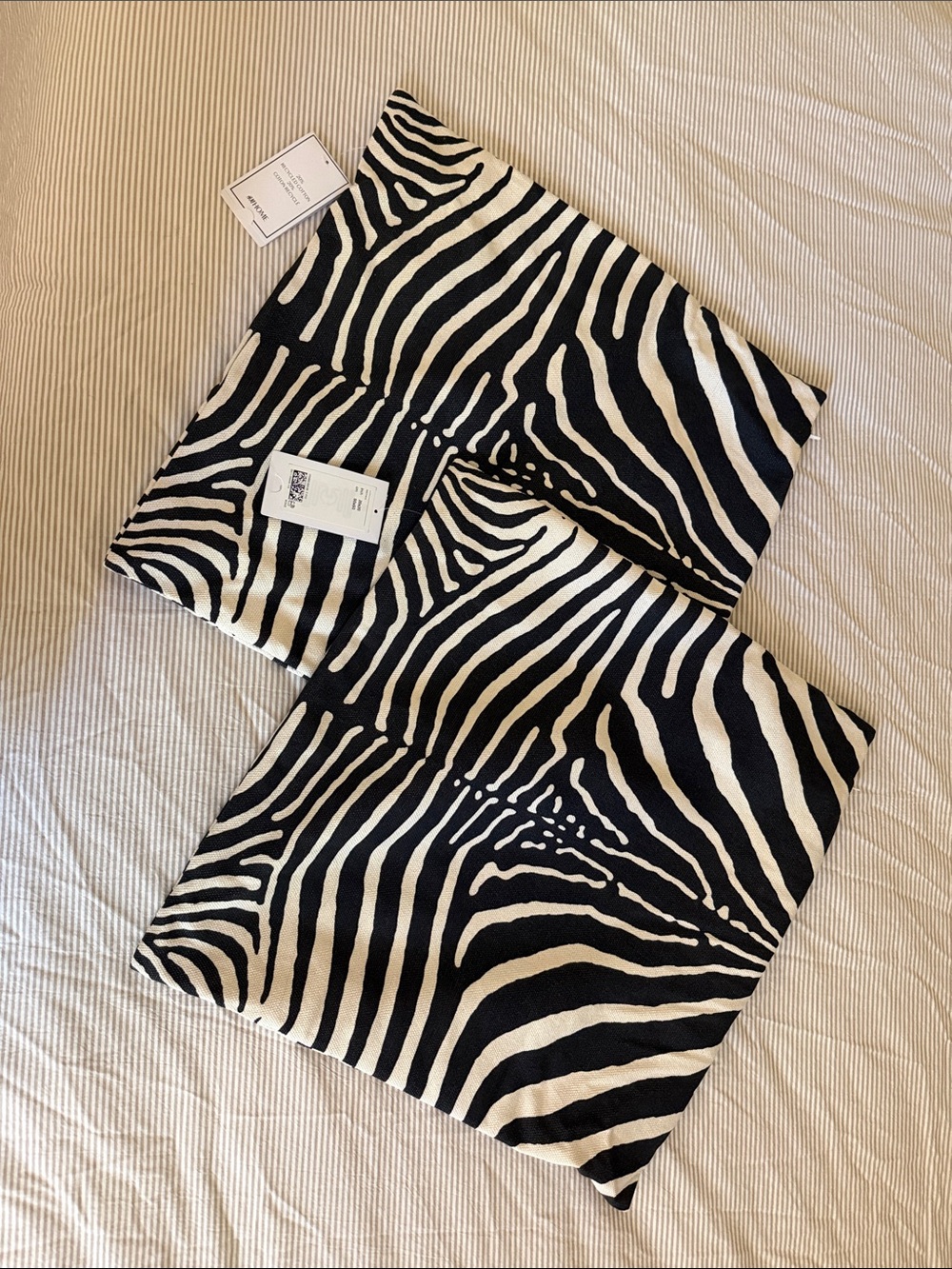 2x H&M Home Zebra-Print 20”x20” Throw Pillow Cover - Picture 2 of 5
